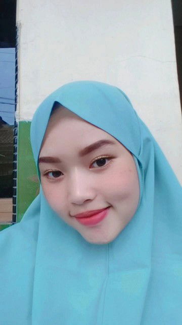 Nina Khoerunisa profile icon