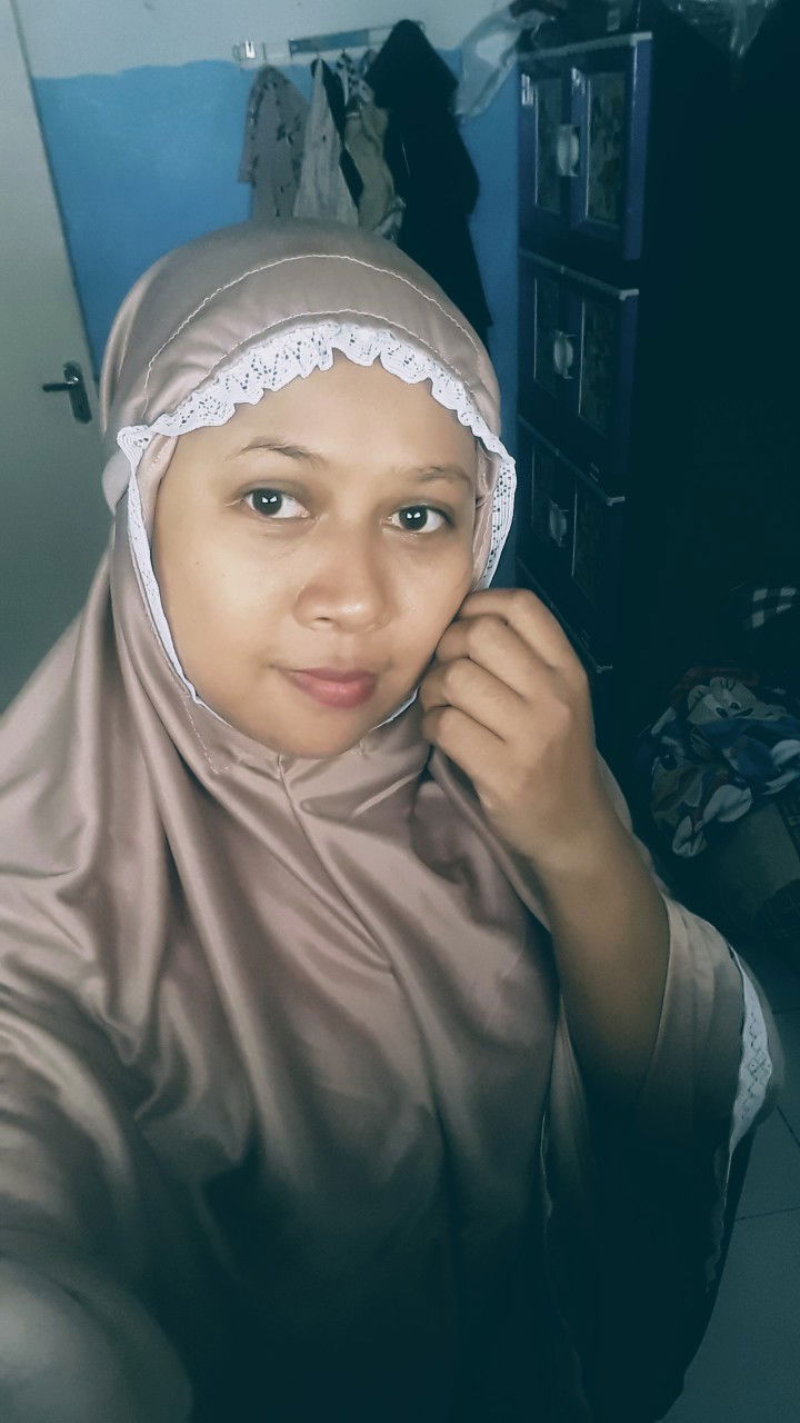 Dewi Hotizah profile icon