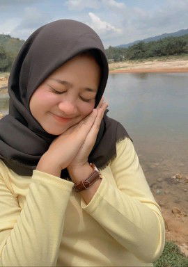 isnaini profile icon