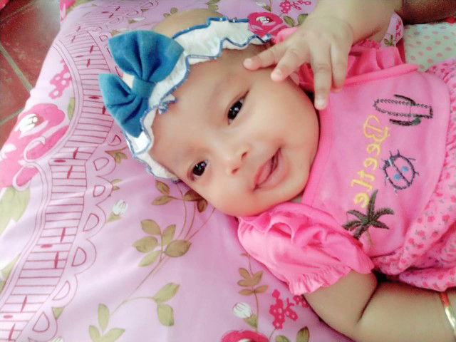 tri febriani profile icon