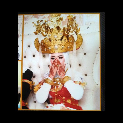 Novia Anggraini profile icon