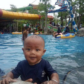 Elvi Riantii profile icon