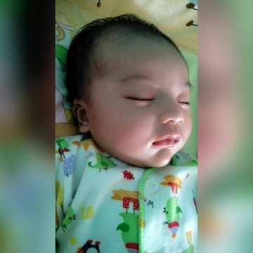 Baby newborn
