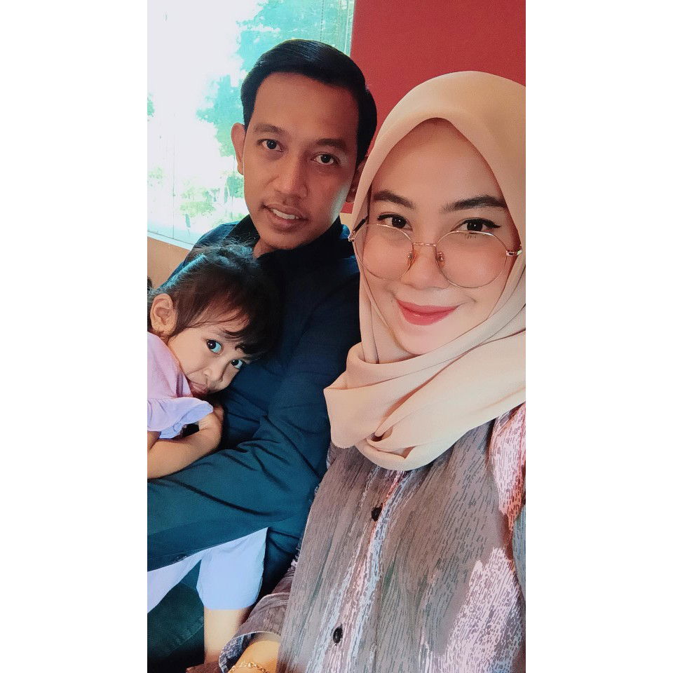 Tia annisa awaliah profile icon