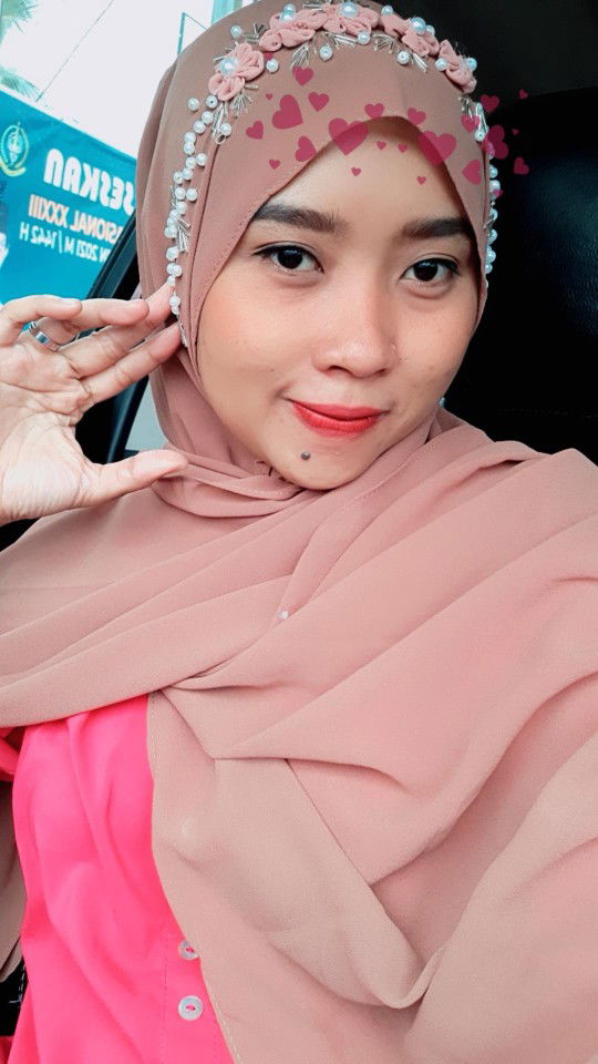 lili setiawati profile icon