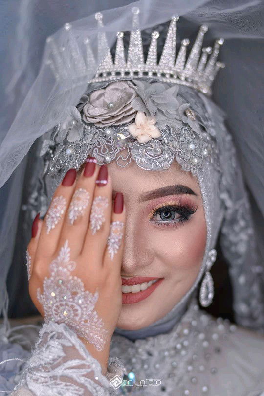 Annisa Apriliani profile icon