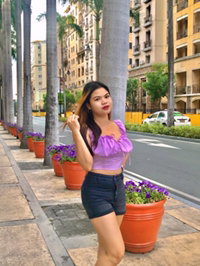 Larae Tablante profile icon