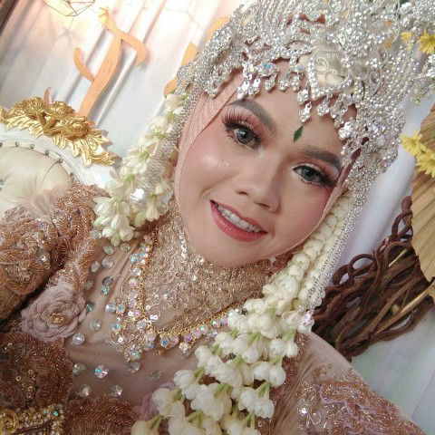 Umi Nur'aeni profile icon