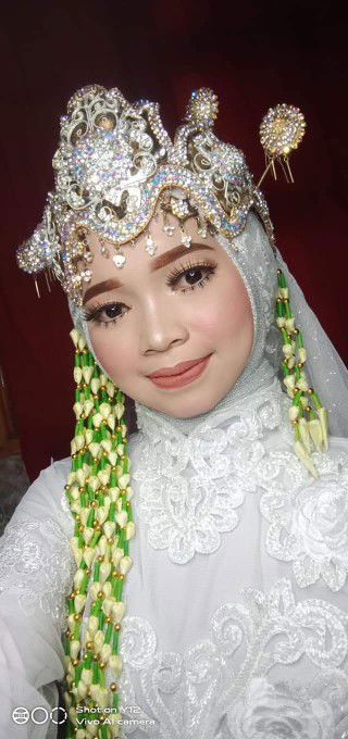 intan nuranti profile icon