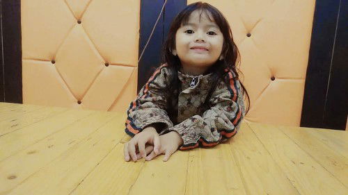 Laras Sri Indriyani profile icon