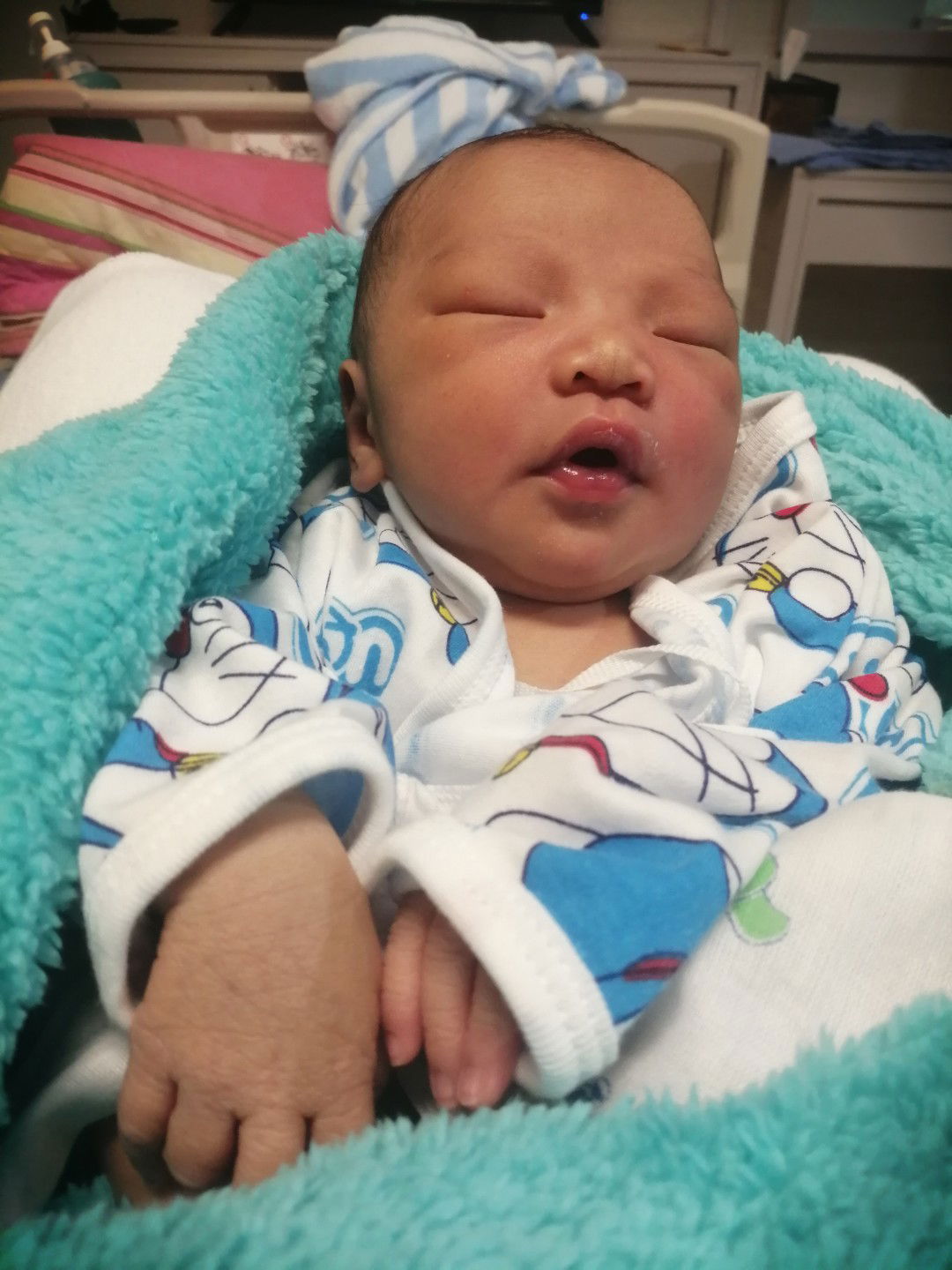 อุมาพร คนตรง profile icon