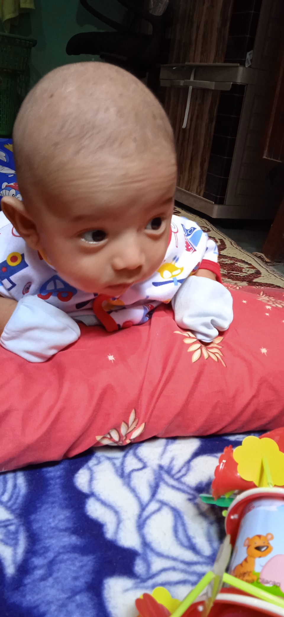 Tri Wahyuni profile icon