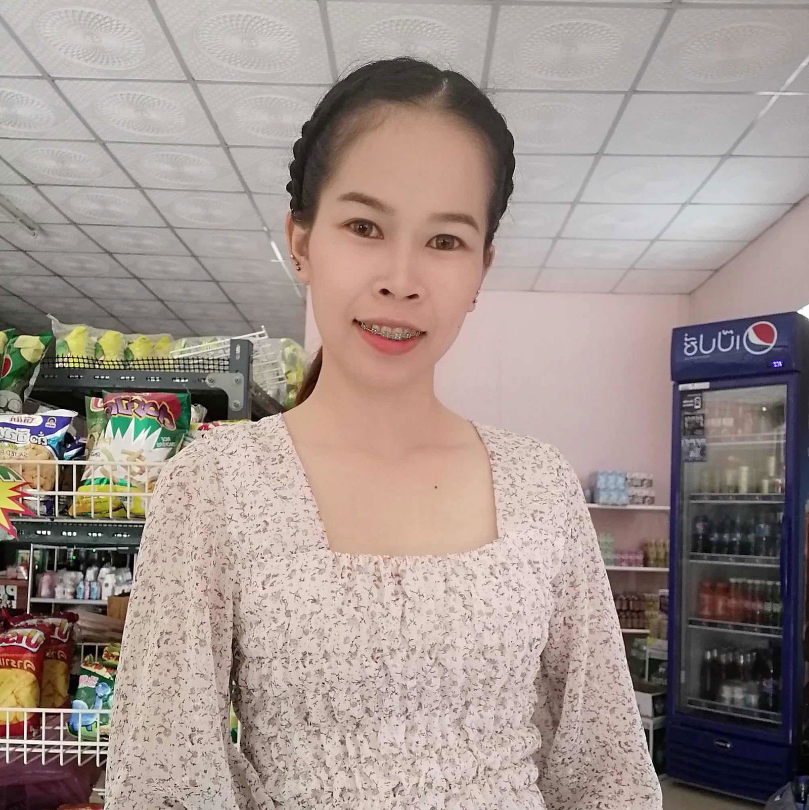 Somrutai Paiwijarn profile icon