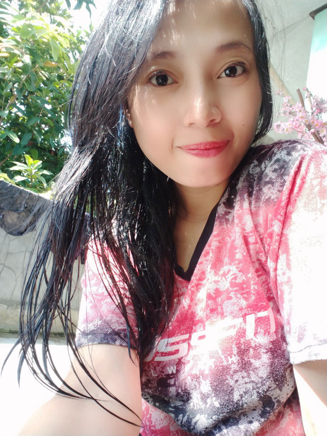 Yulia Harfa Gunawan profile icon