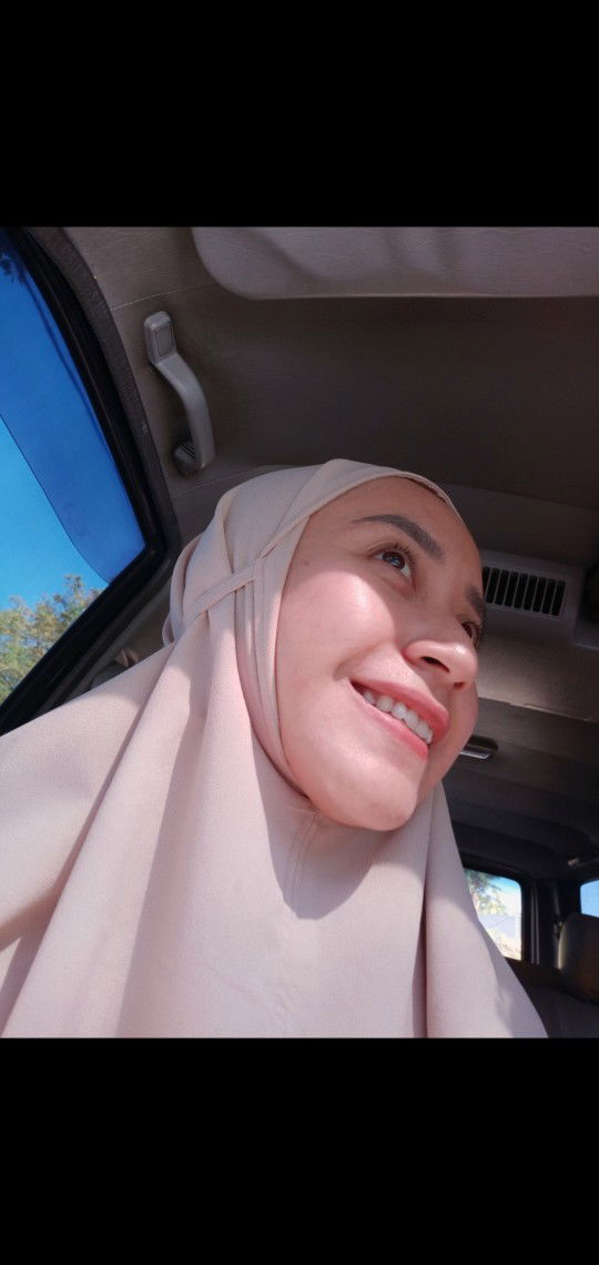 yosiana iswari profile icon