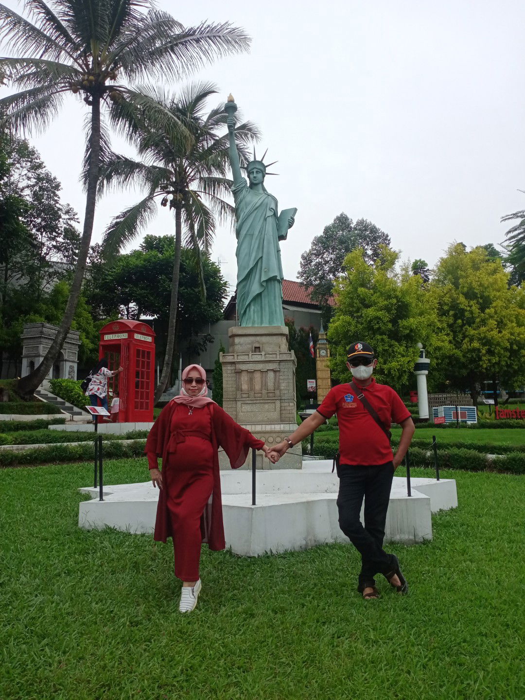 Siti zubaidah profile icon