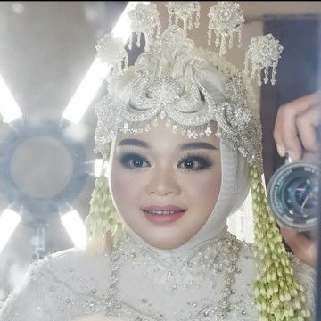 Lathifatul Laili profile icon