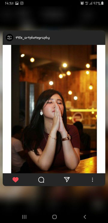 putri herliyandani profile icon