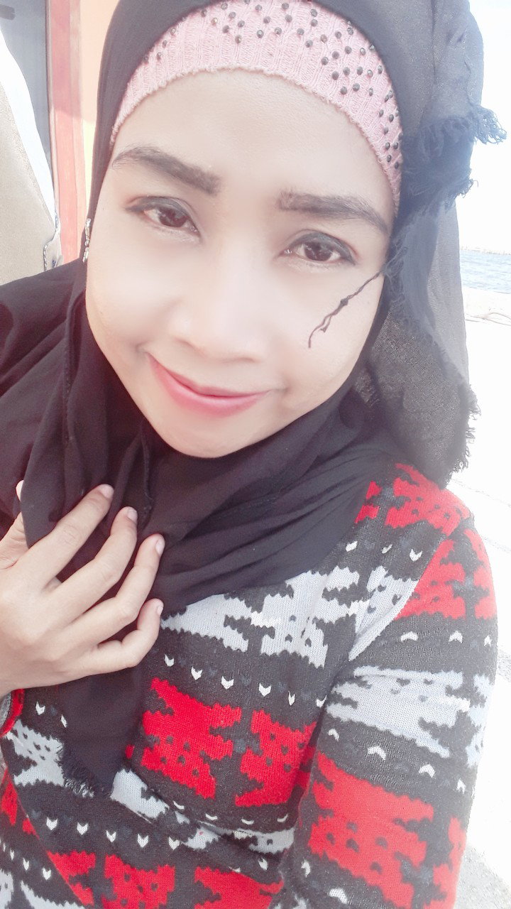 Dewi cahyani profile icon