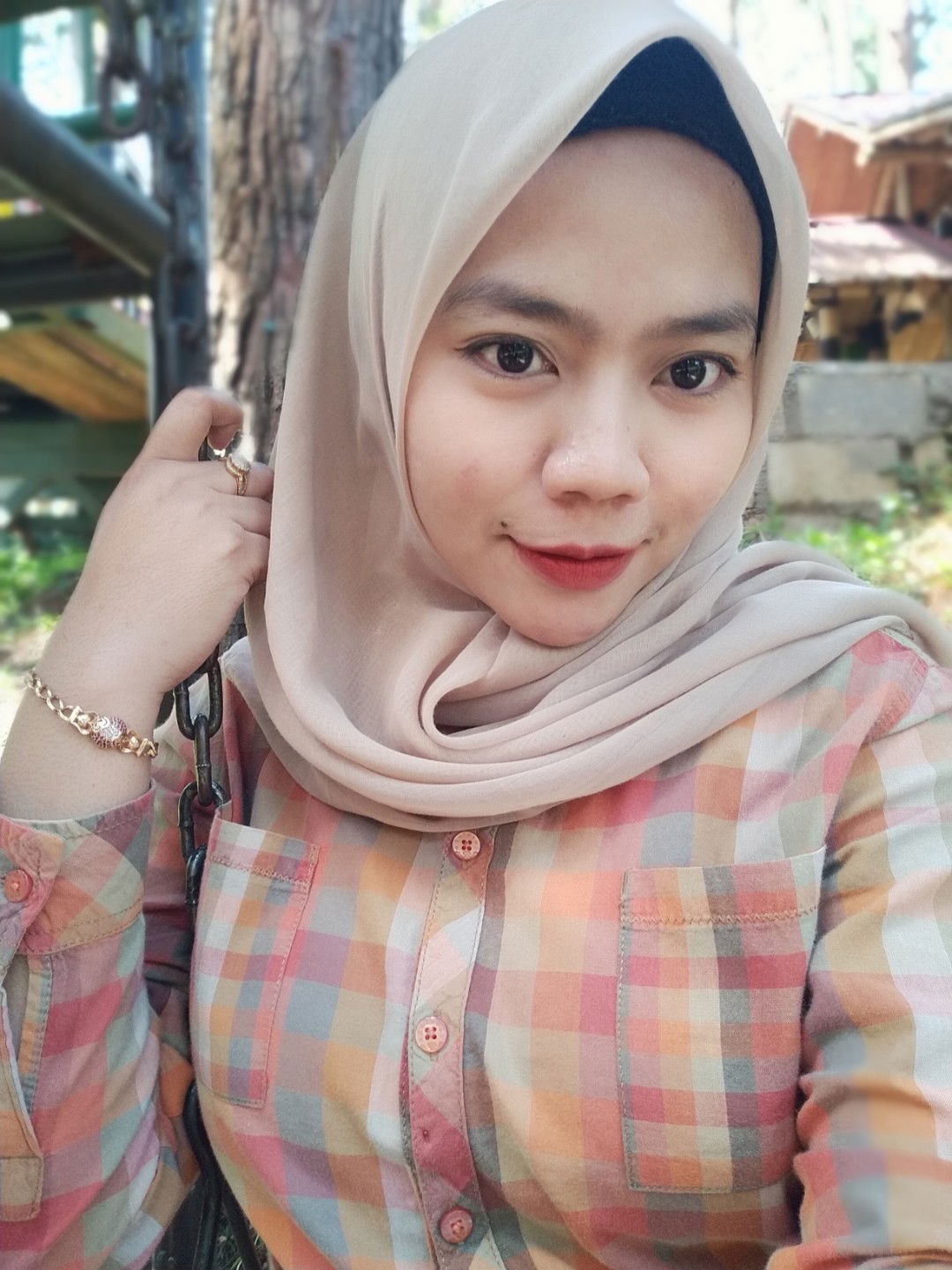 Risa Resnawati profile icon