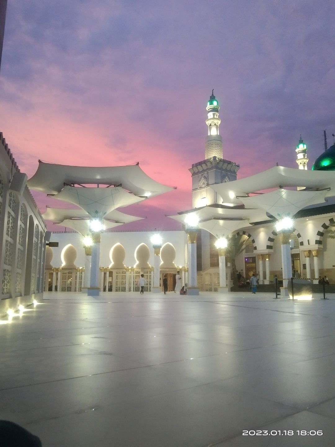 Wafa Qie profile icon