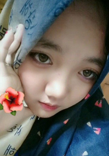 Khaira Nail Latifah profile icon