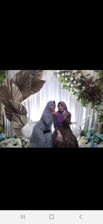 ummi zayd profile icon