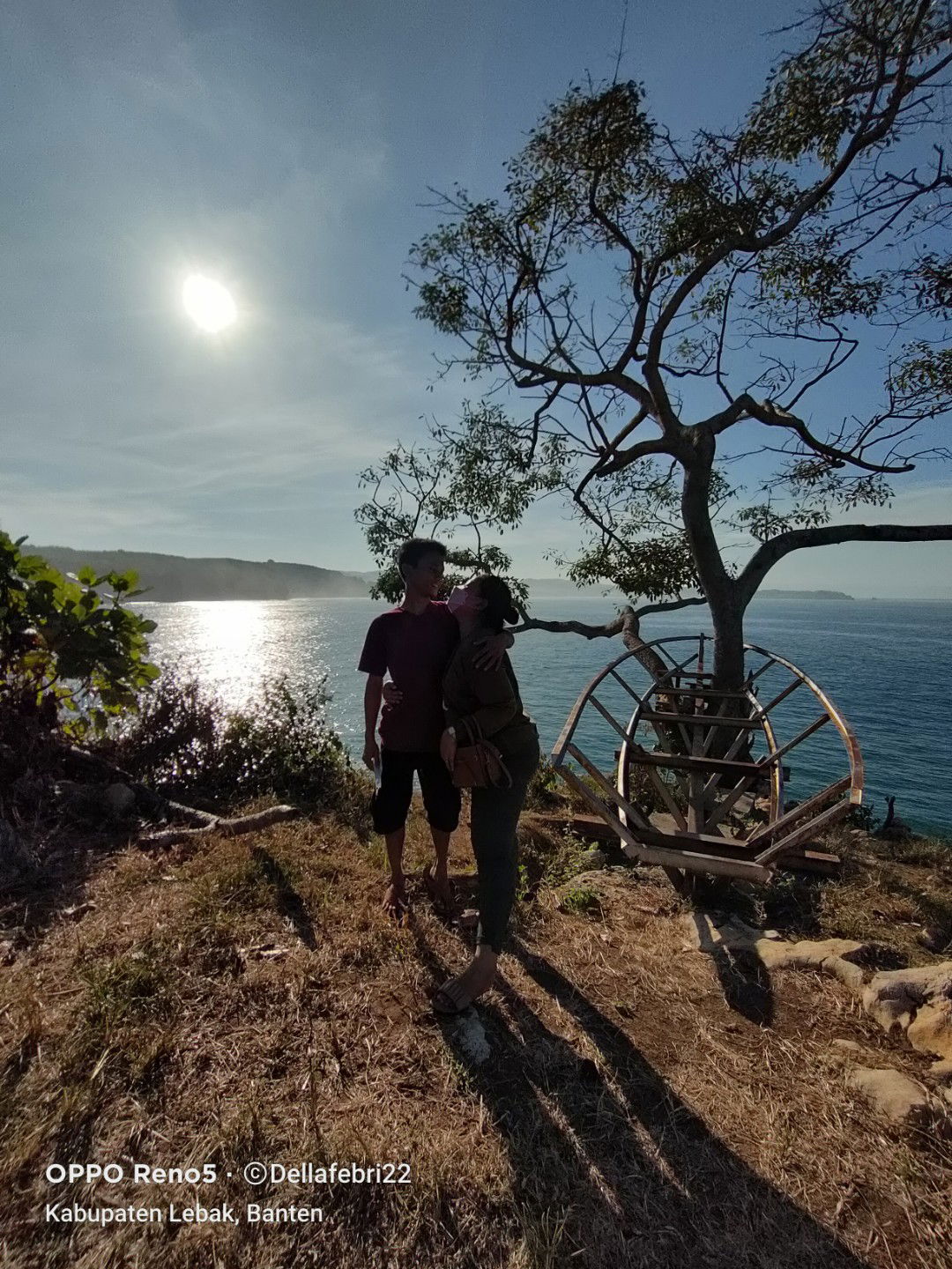 Della Febrianti profile icon