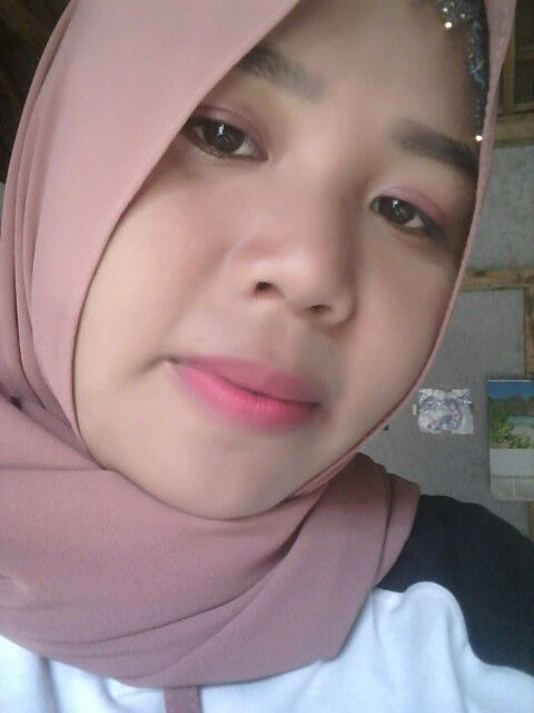 Siti Mut Mainah profile icon