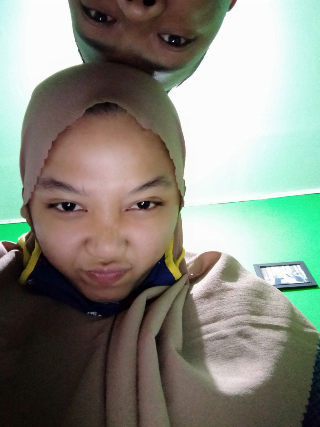 Sarah ayu Febriyani profile icon