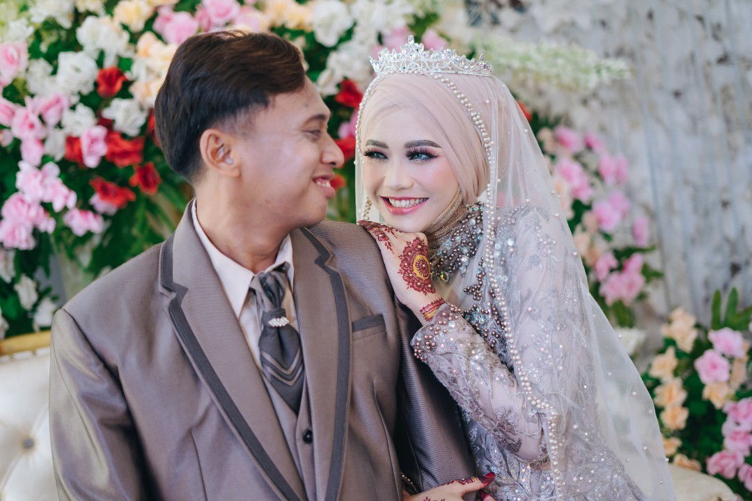 Laila Nazmu profile icon