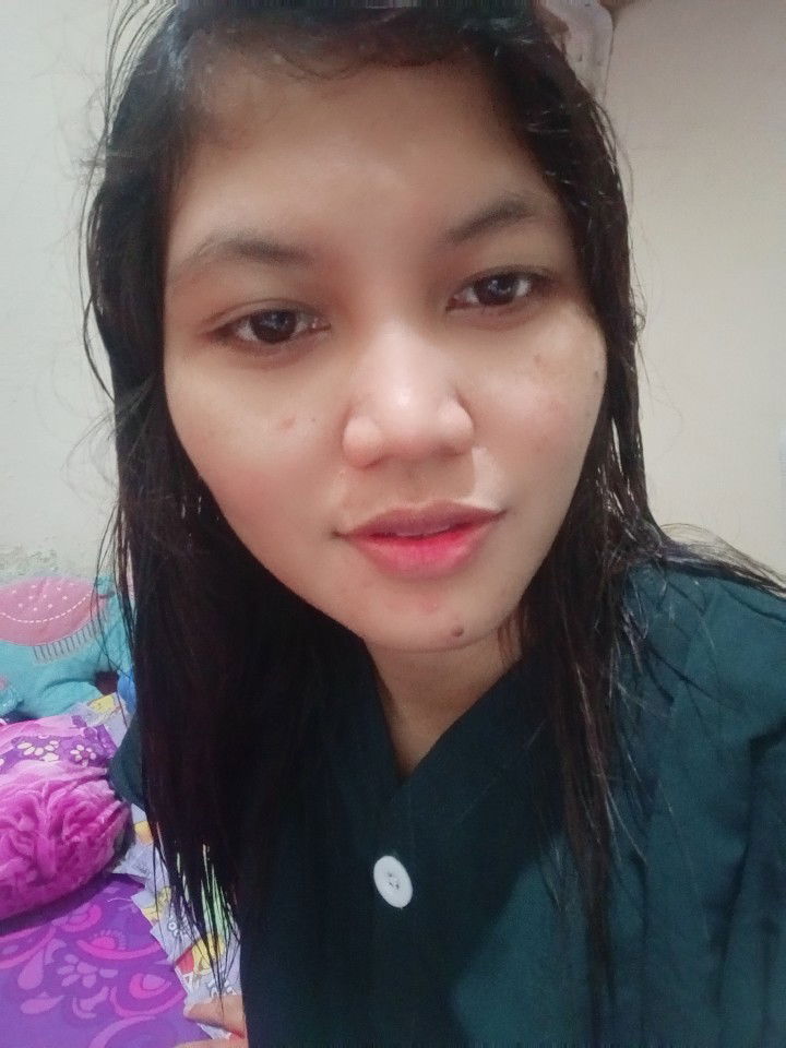 danis febrianti profile icon