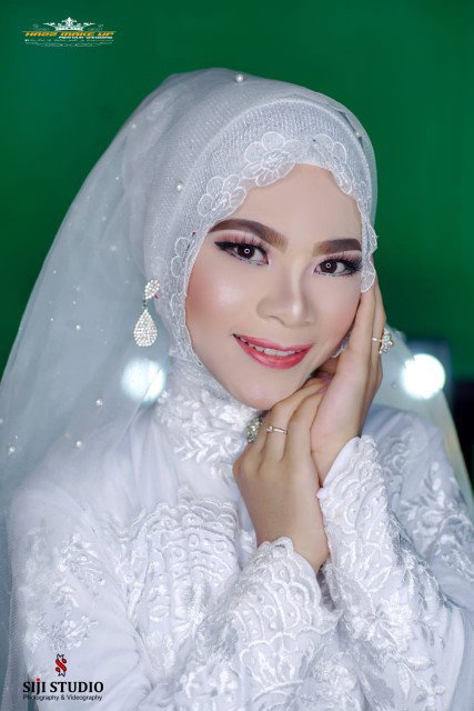 Adia Listia Ningrum profile icon
