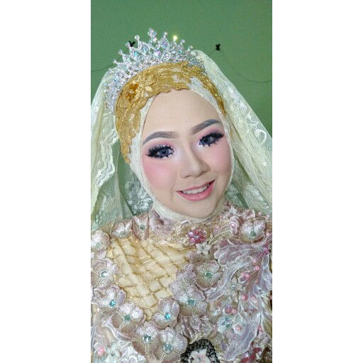 Lili Elen Sucin profile icon