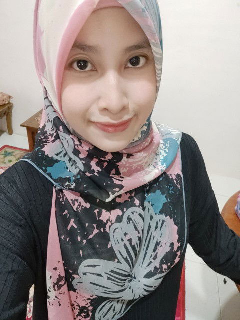 suriany zahir profile icon