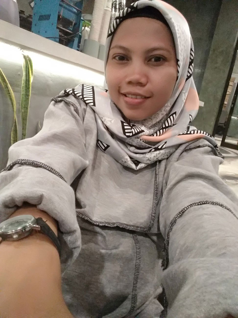 Sri Wahyuningsih profile icon