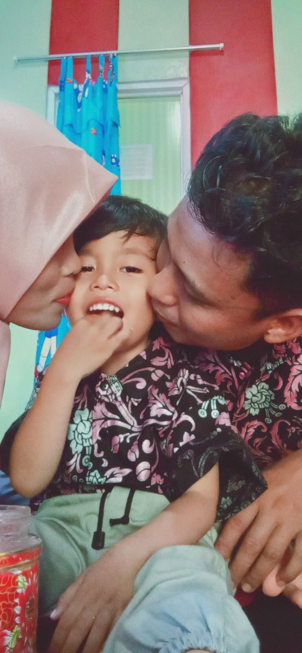 puji astuti profile icon