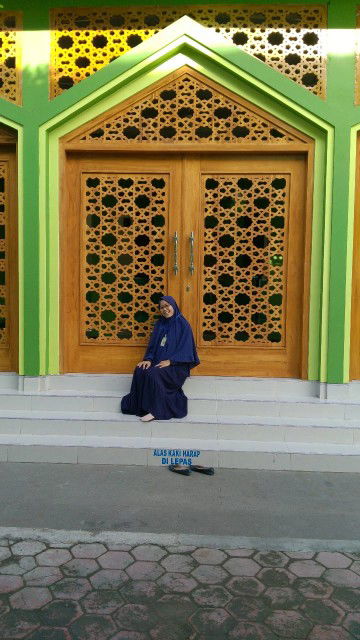 Octania Nelly Kusani profile icon