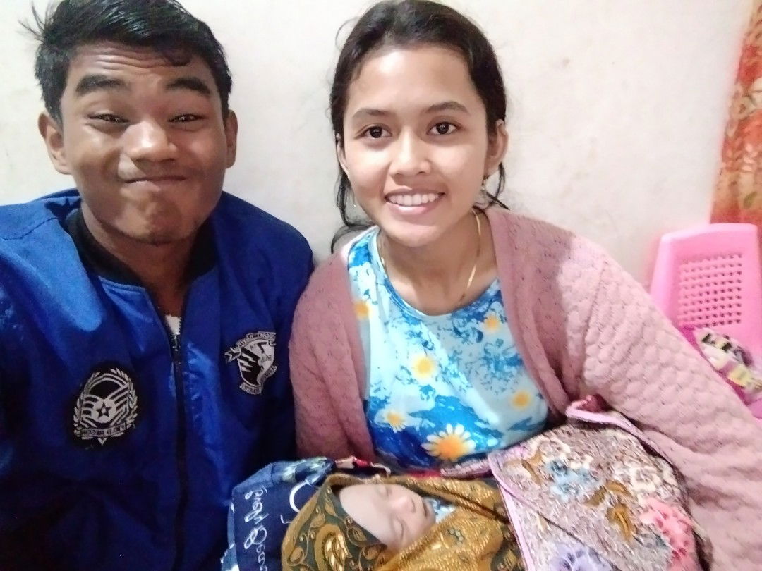 Anik puji lestari profile icon