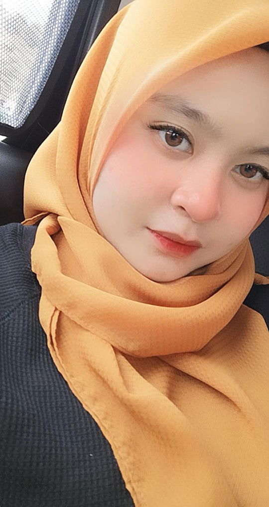 Siti Maryam Shafie profile icon