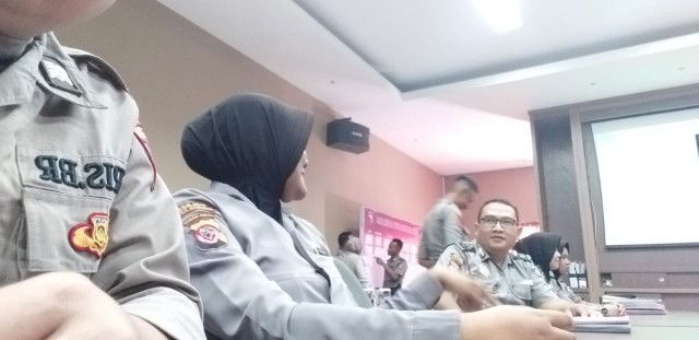 Dewi Merry profile icon