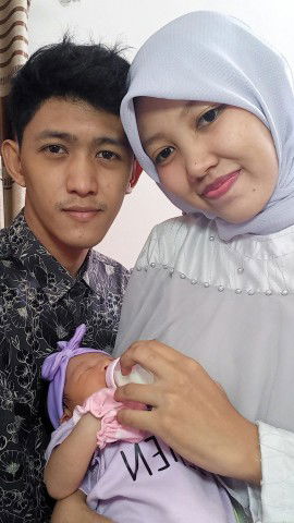 Ahlam Fakhira Az Zahra profile icon