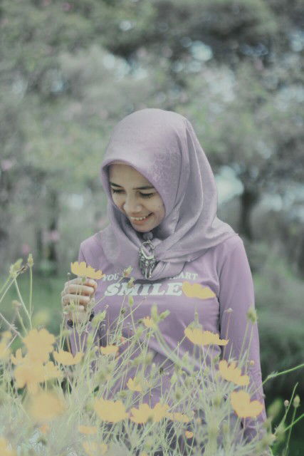 Lia Rahardjo profile icon