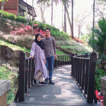 tita maya sari profile icon