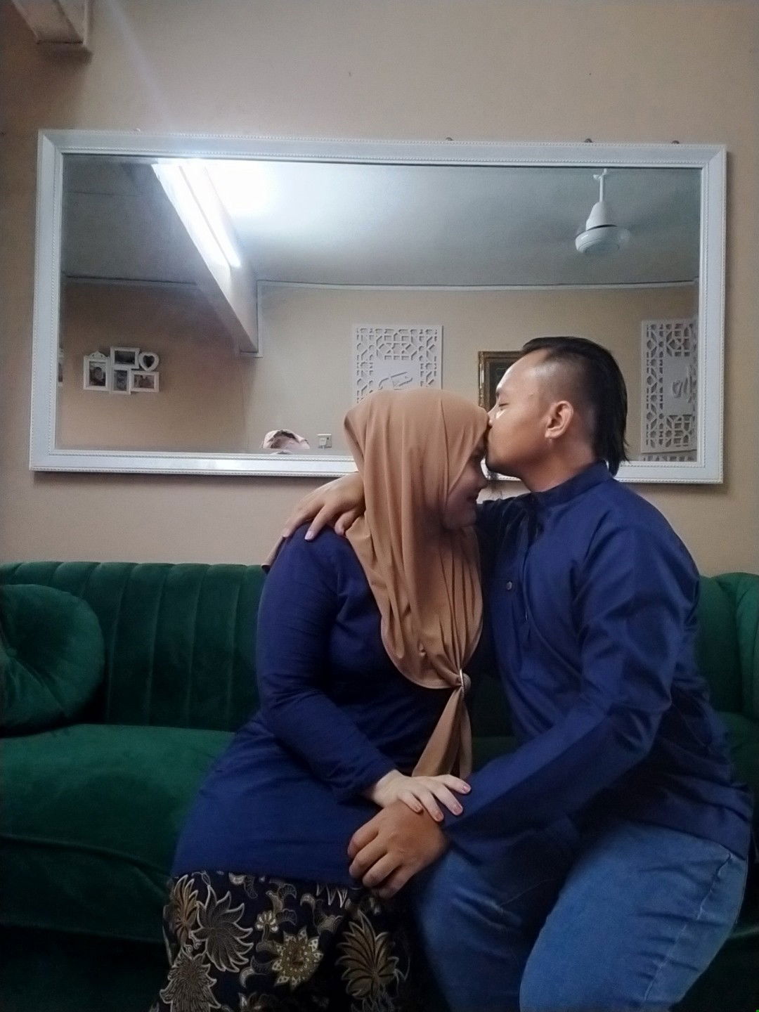 Mieyda Mustafar profile icon