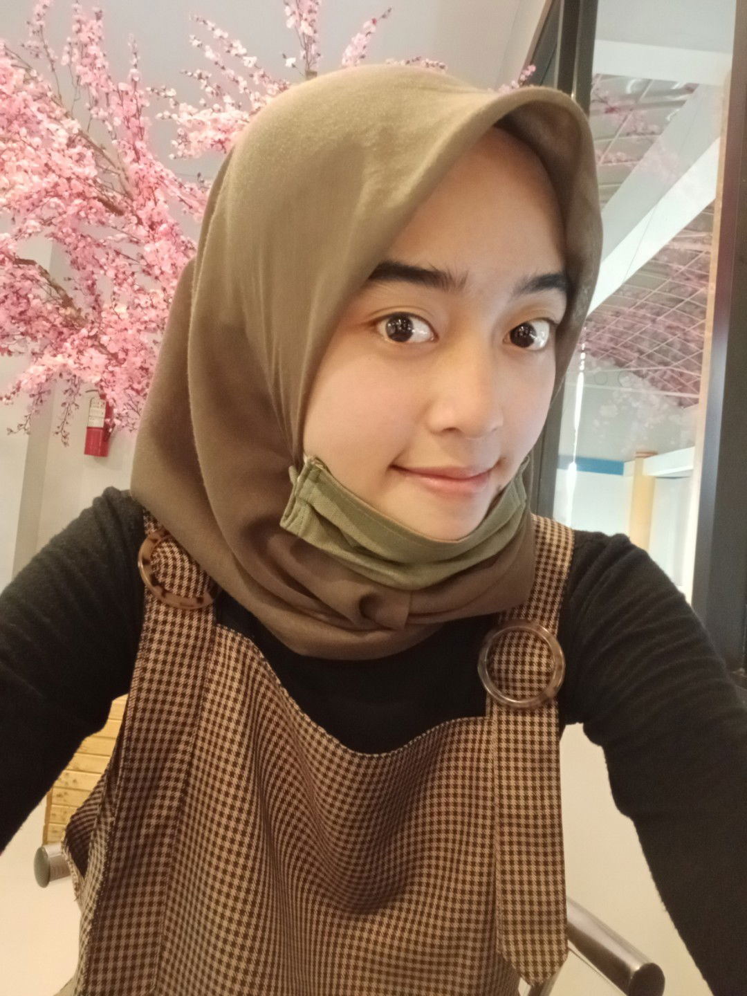 ega imas nuraeni profile icon