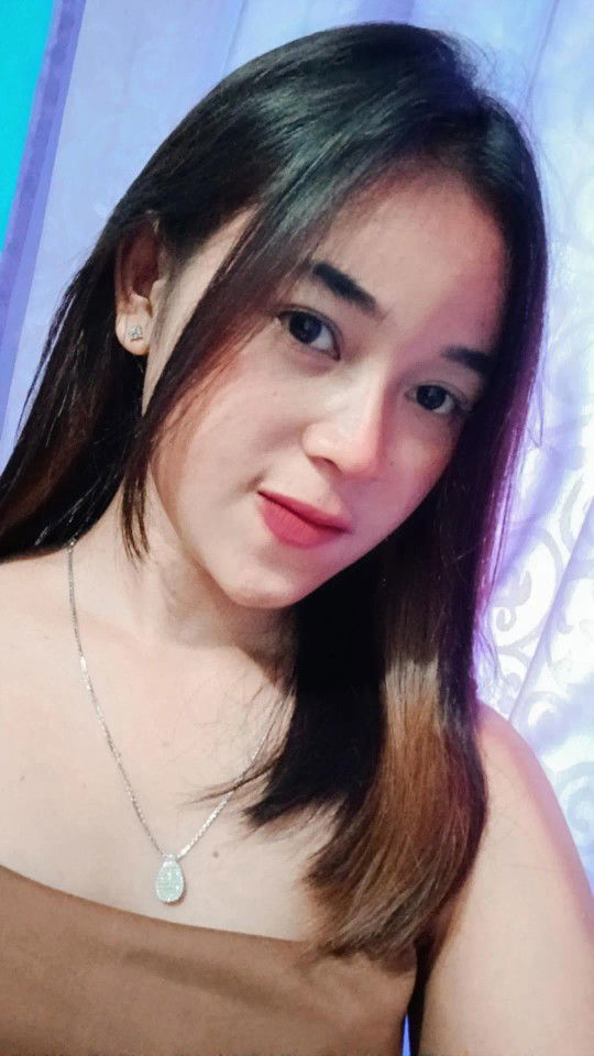 Ega apriani profile icon