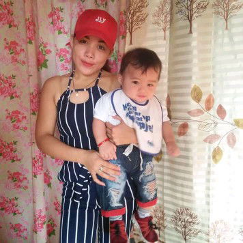 marly cagas profile icon