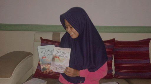 Nur Aini profile icon