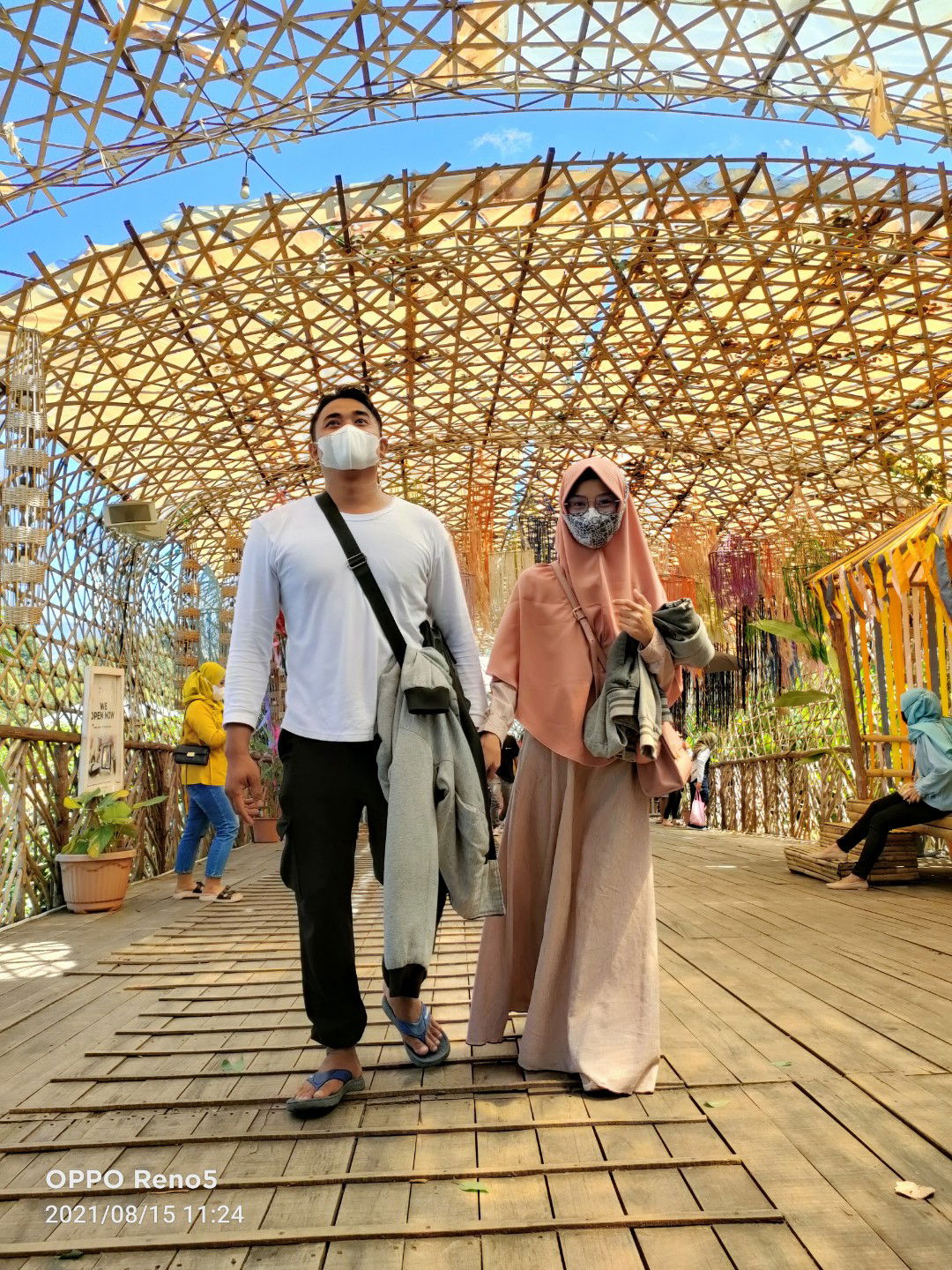 Dewi Indriyani profile icon